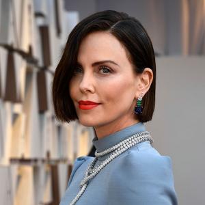 Oscars 2019: Charlize Theron looks wow on the red carpet