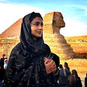 What's Shriya doing with the Sphinx?