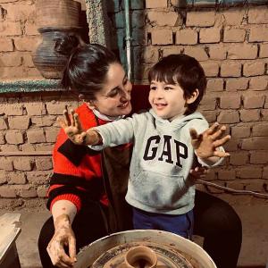 Taimur takes a pottery class with Kareena