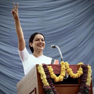 10 Bollywood Lady Politicians