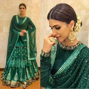 FABULOUS Celeb-inspired Navratri looks!