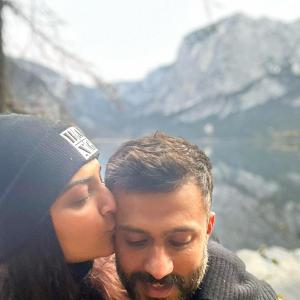 Sonam Kisses Her 'Angel Husband'