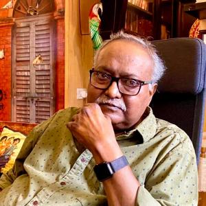 Parineeta Director Pradeep Sarkar Dead