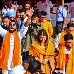 Ranveer-Kriti's Day Out In Varanasi