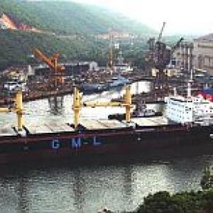 Centre to shut down Visakhapatnam shipyard