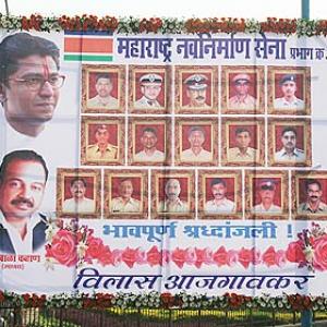 MNS hoarding forgets non-Marathi heroes