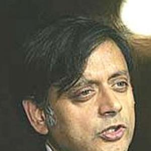Tharoor tweets: We should work on Gandhi Jayanti
