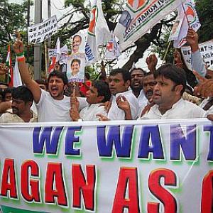 Succession war in AP Congress takes ugly turn