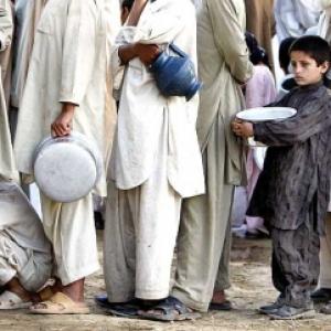 Saudi Arabia pledges $100 million aid to Pak