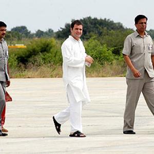 Images: When Rahul Gandhi charmed Mysore youth