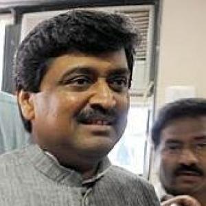 Will withdraw Uddhav's security: Maharashtra CM 