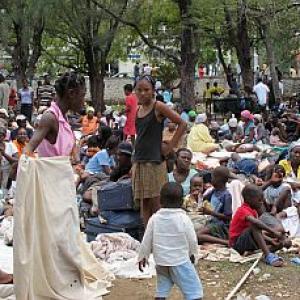 Countries dispatch rescue teams to quake hit-Haiti