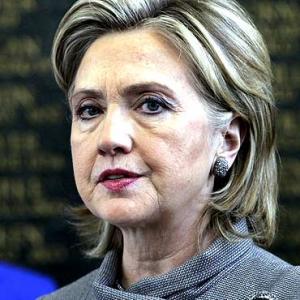 Some Pak officials know where Laden is: Clinton