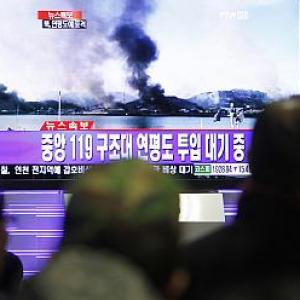 N Korea shells South Korean island