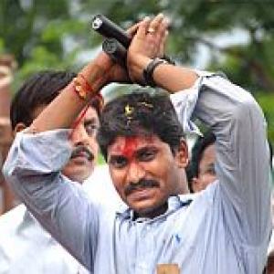 'Conspiracy victim' Jagan Reddy quits Congress