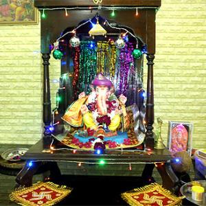 Readers' Ganpati pics: From London to Dadar