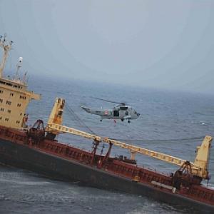 Why no action taken against owner of sunken ship, asks HC
