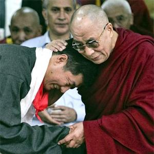 Lobsang Sangay sworn in as Tibet's PM-in-exile