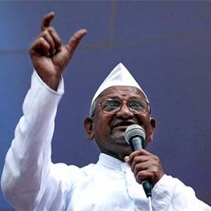 FDI row aimed at stalling Lokpal, blames Hazare