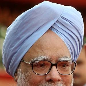 Will nuclear liability dilution be Manmohan's gift to Obama?