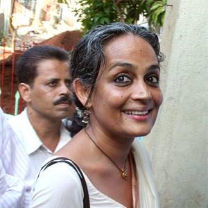 RSS, NGOs, media ran Hazare movement: Arundhati Roy