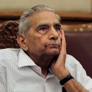 Why Shanti Bhushan is unhappy with AAP's landslide victory