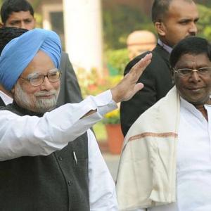 Bruised government promises Lokpal in Budget session