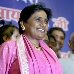 Pso Cleans Mayawati S Shoes Opposition Slams Cm Rediff Com India News