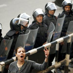Egypt crisis: Mass protests erupt against Mubarak