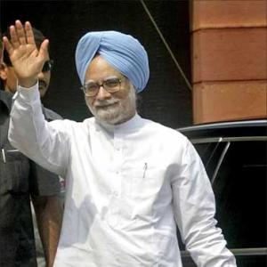 Manmohan Singh best person for the PM job: Khurshid