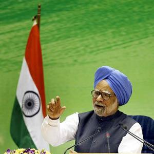 Wait for 3 years to be PM: Dr Singh to Advani