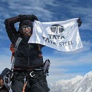 Meet India's oldest woman to scale Mt Everest