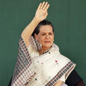 Sonia to meet Mamata, Mayawati to discuss candidate for presidential poll