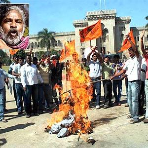 'The people of Telangana will rise and seek self-rule'