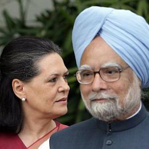 Natwar Singh's claims are marketing tactics: Manmohan Singh