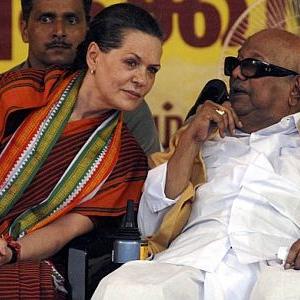 Lanka vote: DMK ministers won't attend office from Monday