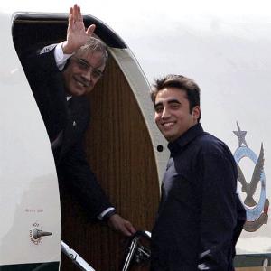 PM played SAFE to make Zardari's visit a hit