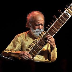 Artistes: 'Musicians like Pt Ravi Shankar are rarely born'