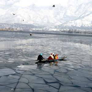 PIX: Valley in deep freeze, Kargil records season's lowest
