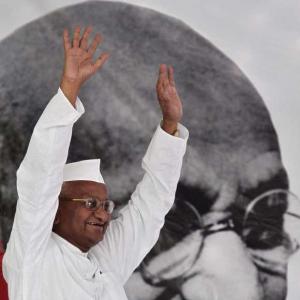 It's time to give people a political alternative: Hazare