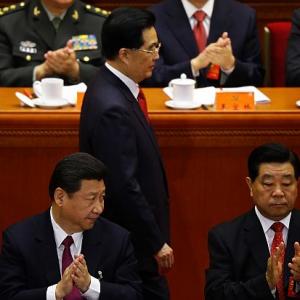 Xi's head-start: Hu to step down as China military chief