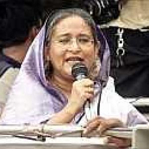 Bangladesh PM scraps plan to visit Pakistan