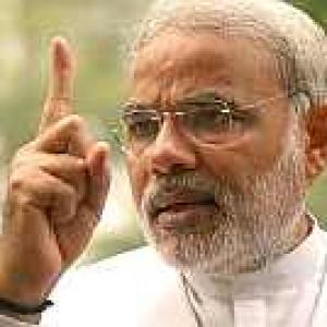 Modi dares PM to fight with him in Gujarat polls