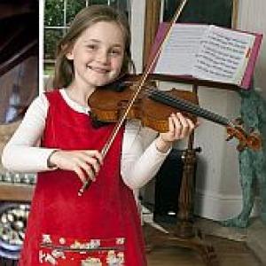 7-year-old 'Mozart' girl composes her own opera