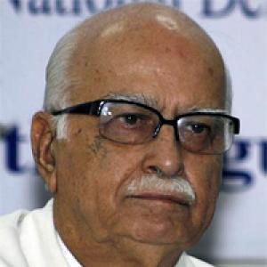 Advani predicts Lok Sabha polls later this year