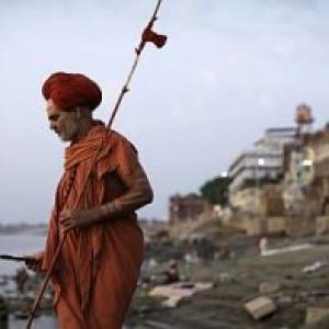 Defiant VHP to go ahead with its Ayodhya yatra