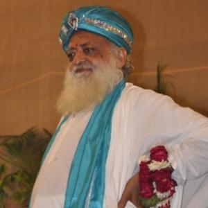 Sexual assault case: Rajasthan cops issue summons to Asaram Bapu