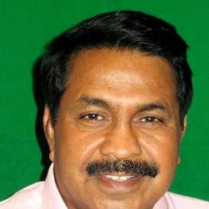 Shiv Sena sacks 5-time MP Mohan Rawale