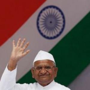 Poll results reflect people's anger against UPA: Hazare