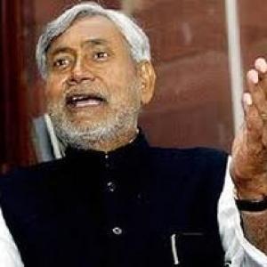 Nitish rubbishes reports of bid to engineer defection in RJD